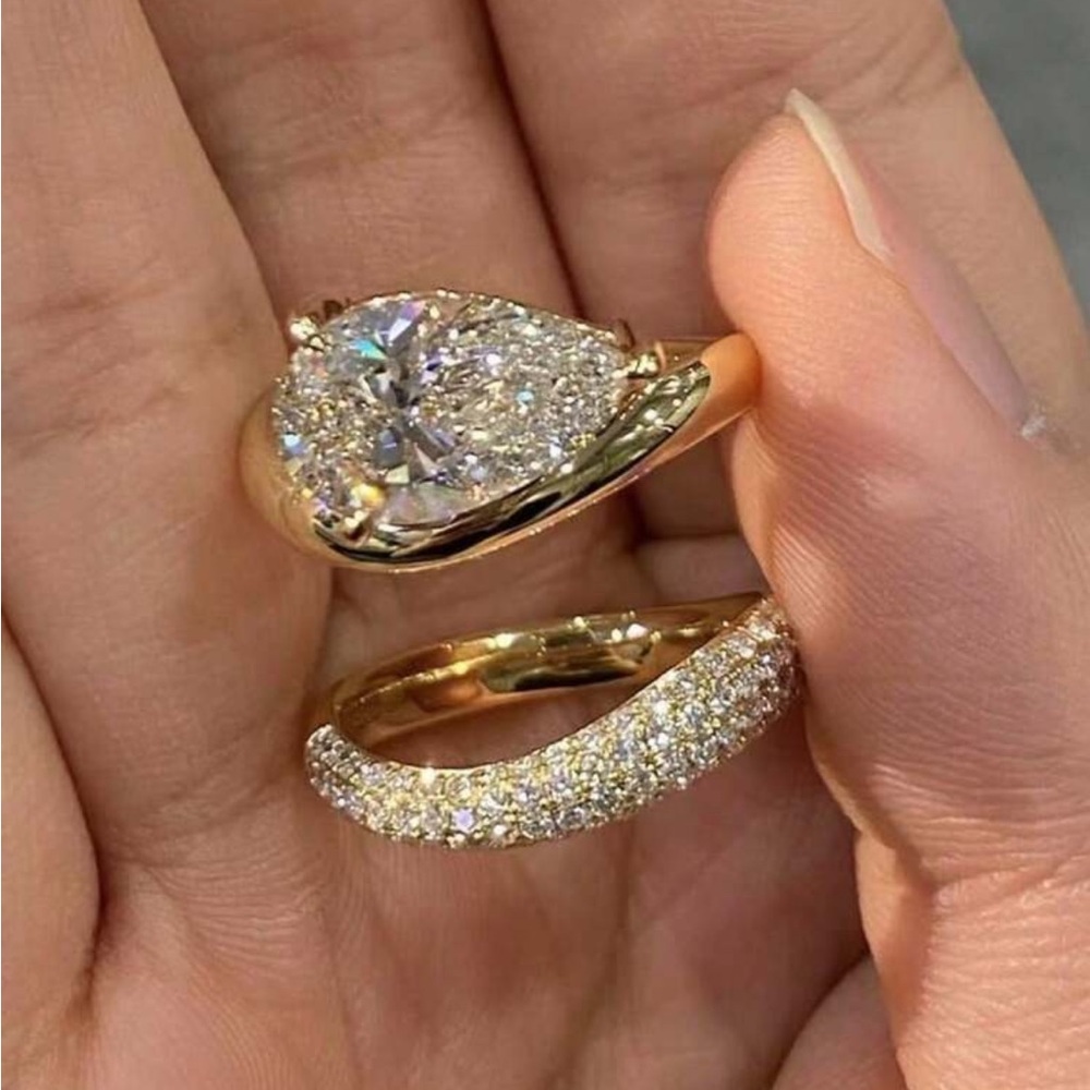 NWT | Gold ring set - Picture 4 of 4